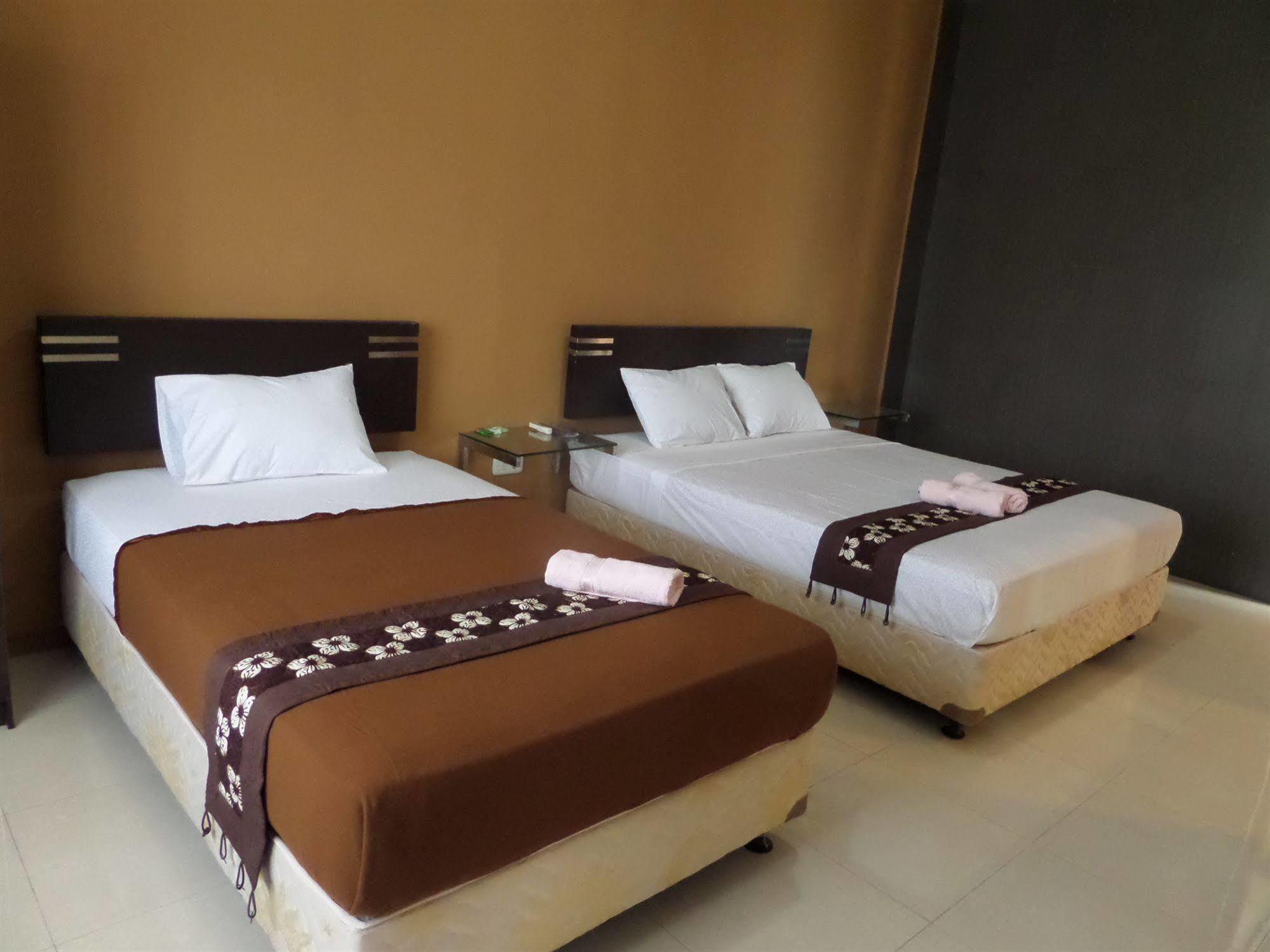 Oyo 201 Emdi House Timoho Hotel Yogyakarta Exterior photo
